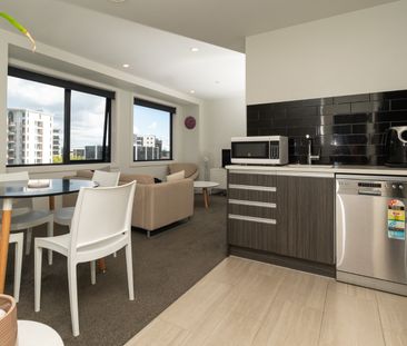 City Living at its Best - Photo 4