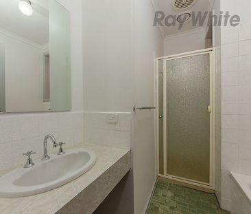 Affordable 2 bedrooms unit in St Albans. - Photo 5