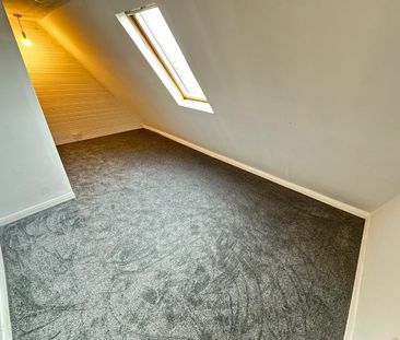 2 bedroom flat to rent - Photo 6