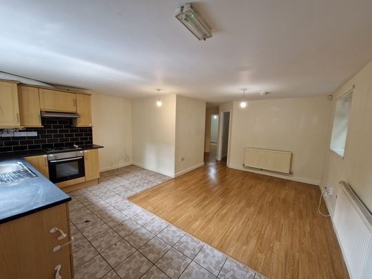 2 Bedroom Apartment for Rent - Photo 1