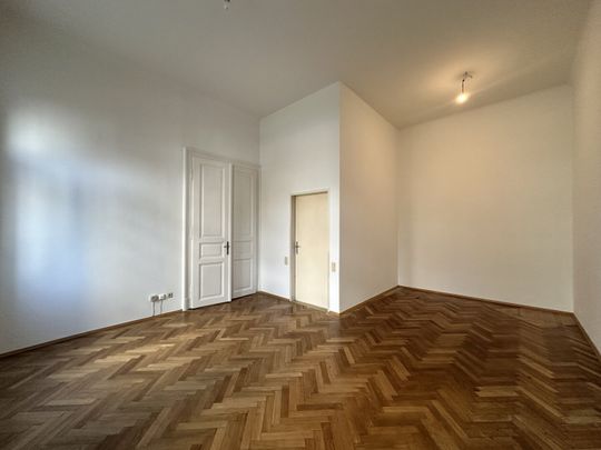 Charmante 3-Zimmer-Wohnung im Altbaustil in bester Lage im Grazer Bezirk St. Leonhard nahe der Karl-Franzens-Universität - Photo 1
