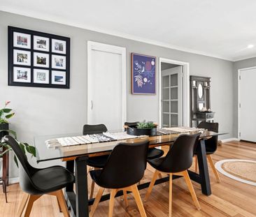 Modern Family Living with Space and Style - Photo 4