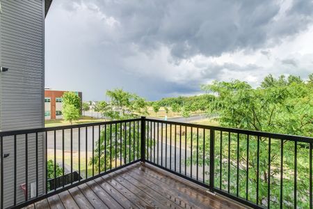 For Lease - 408 Silverstone Way, Barrhaven, Ontario - Photo 4