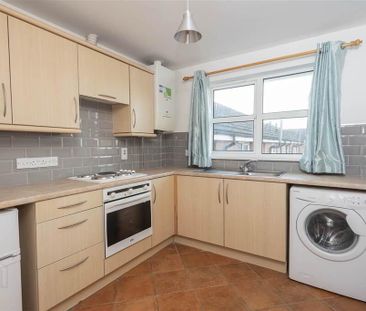 18 Richmond Heights, Holywood, BT18 9TF - Photo 4