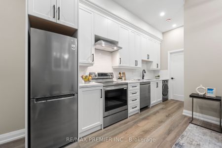 For Lease - 454 Valermo Drive, Toronto, Ontario - Photo 4