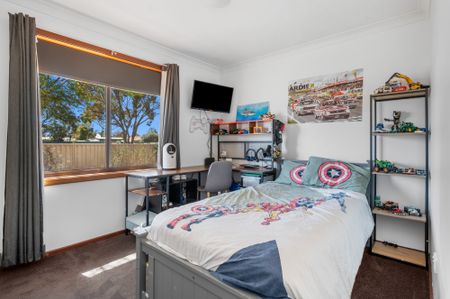 Great Location 3x1 Home In South Kalgoorlie - Photo 4