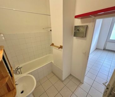 A LOUER - T1 BIS DE 43.10 m² - PETITE RUE PASTEUR VILLEURBANNE - Photo 5