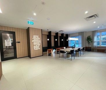 For Lease - 3008 William Cutmore Boulevard Unit# 702, Oakville, Ont... - Photo 6