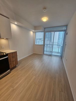 For Lease - 50 Dunfield Avenue Unit# 1615, Toronto, Ontario - Photo 1