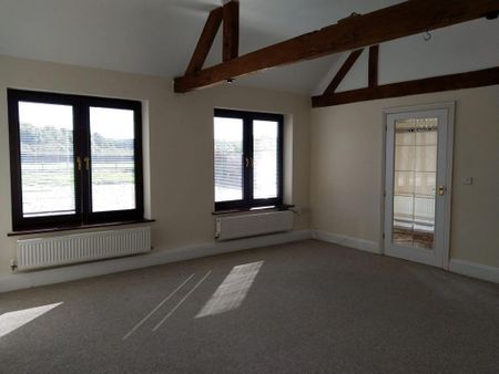 2 bedroom bungalow to rent - Photo 3