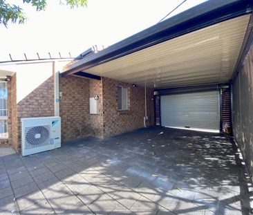 1/130 Whiting Street, Labrador - Photo 3
