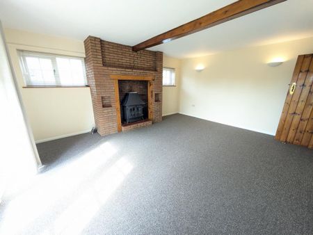 3 bedroom bungalow to rent - Photo 2
