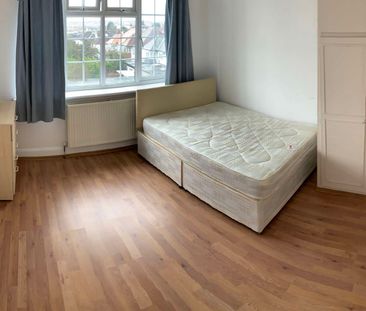 Vivian Avenue Room GD - Photo 1