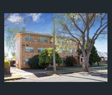 6/43 Gipps Street, Tamworth, NSW 2340 - Photo 2