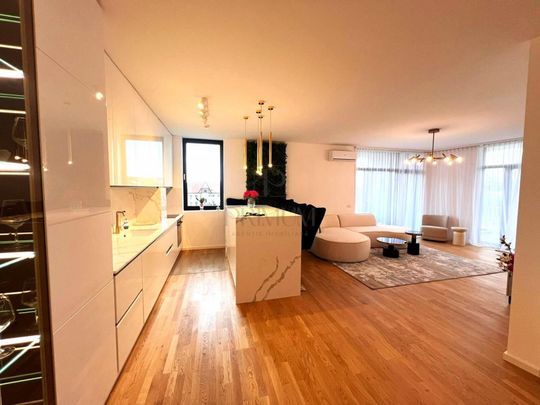 ISHO - 4 CAMERE - 2 BAI - 2 TERASE - INCALZIRE PARDOSEALA - - Fotografie 1