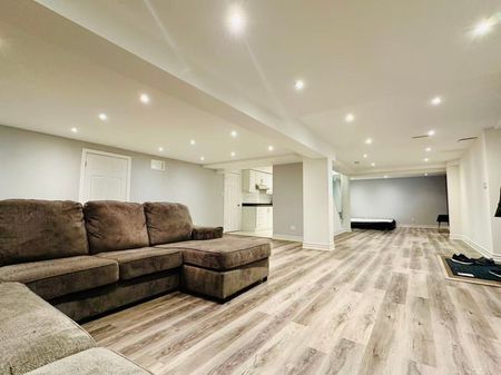 For Lease - 57 Emeline Crescent, Markham, Ontario - Photo 2