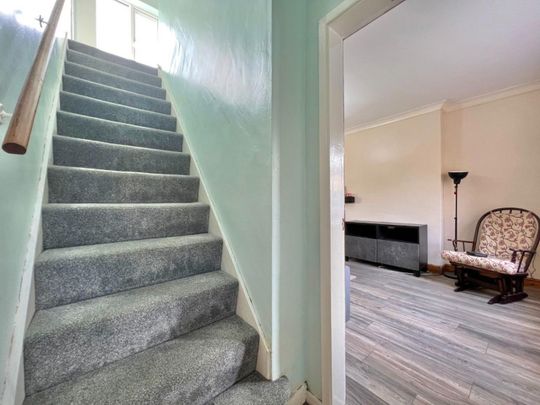 3 bedroom House To Let - Photo 1