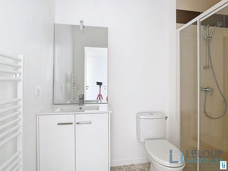 Location Appartement 2 pièces 40m² LE PETIT QUEVILLY 76140 - Photo 3
