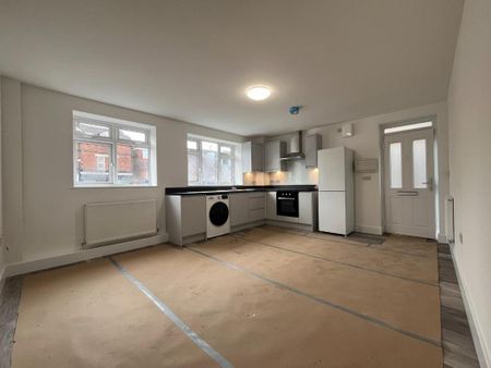 1 bedroom apartment to rent - Photo 2