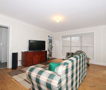 1a Wallace Street, Newtown QLD 4350 - House For Rent | Domain - Photo 1