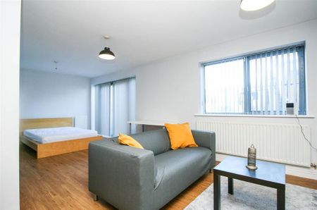 Studio to rent - Photo 3