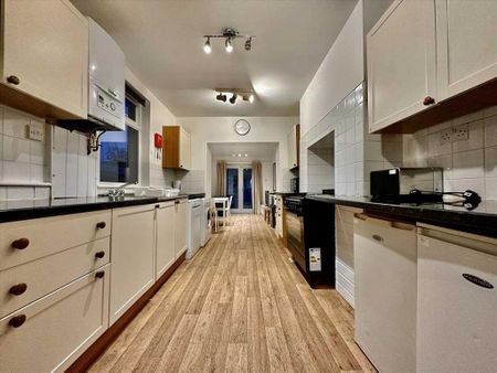 4 bedroom house to rent - Photo 5