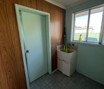 3 BEDROOM HOME! - Photo 5