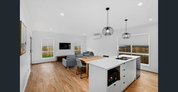 SHARE HOUSE - $310 per week - Photo 1