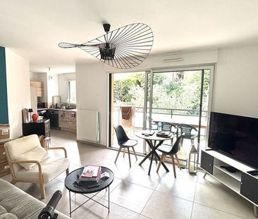 Appartement neuf T2 - 44.46 m2 - à 100 m des facultés au calme - Photo 2