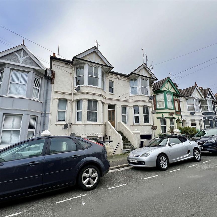 Reginald Road, Bexhill-On-Sea, TN39 3PQ - Photo 1