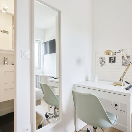 JEAN BAPTISTE LEBAS Roommate 5 Bedrooms at Lille - Photo 3