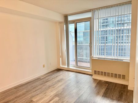 For Lease - 4978 Yonge Street Unit# 3111, Toronto, Ontario - Photo 4