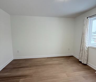 For Lease - 4 Nectarine Crescent, Brampton, Ontario - Photo 6