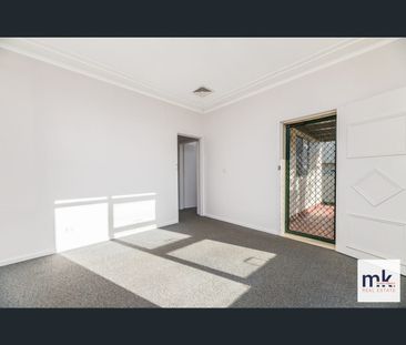 30 Doncaster Avenue, Narellan, NSW 2567 - Photo 2