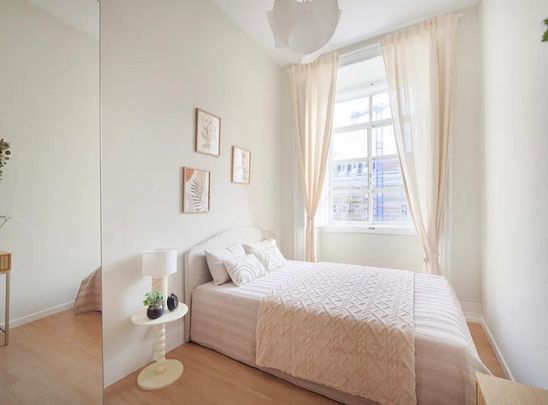 Largo Vitorino Damásio, Lisbon, Lisbon 1200-872 - Photo 1