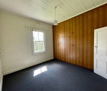 3 Bedroom on Bourke - Photo 3