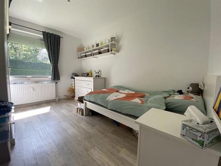 Appartement te huur - Foto 3