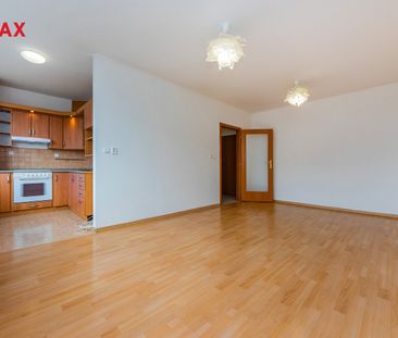 Pronájem bytu 2+kk v osobním vlastnictví 50 m², Praha 8 - Troja - Photo 4