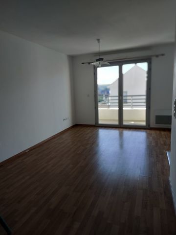 BEAUVAIS Quartier Notre Dame du Thil - Photo 2