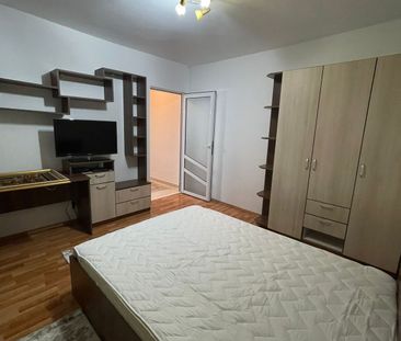 INCHIRIEZ APARTAMENT CU 2 CAMERE – ZONA ULTRACENTRALĂ - Fotografie 2