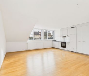 Attractive 2.5-room apartment in Oberdorf, canton SO - Photo 1