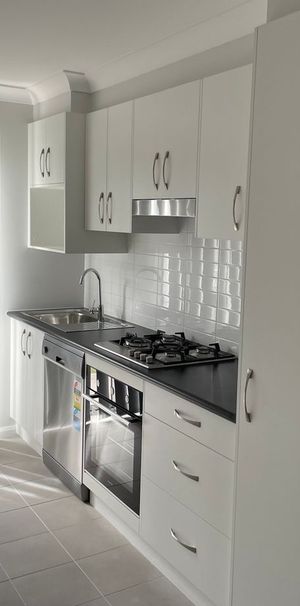 Kootingal Unit - Photo 1