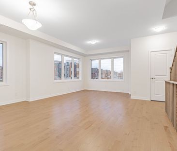 For Lease - 28 Harvey Bunker Crescent, Markham, Ontario - Photo 4