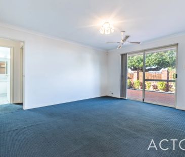 1/5 Fletcher Street, - Photo 2