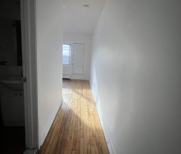 3½ à louer — Montréal (Rosemont–La Petite-Patrie) — 1 250 $/mois — ... - Photo 4