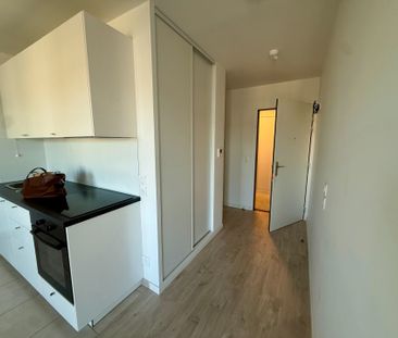 Location Appartement 2 pièces 43m² VILLIERS SUR MARNE 94350 - Photo 3