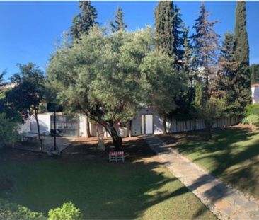 3 room luxury Villa for rent in Marbella, Andalusia - Photo 1