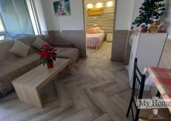 081-632 Central spacious apartment in Playa del Ingllés