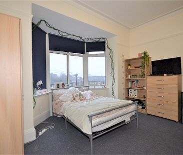 6, Clarke Dell, Botanical Gardens, Sheffield, S10 2NR - Photo 3