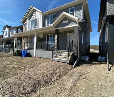 Brand-New 2 Bedroom Basement Suite in Wolf Willow – Private Entrance - Photo 2